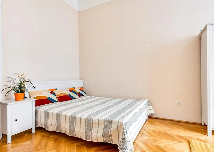Vintage Apartment In The Jewish Quarter